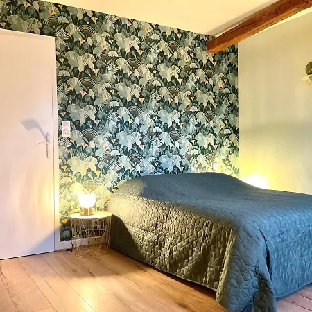 Du Grand Cellerier Semesterbostad